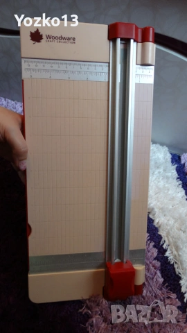 Резачка за хартия Woodware – ширина на рязане 18 см компактен размер, снимка 2 - Други - 54135174