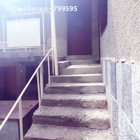 Продавам къща с двор в село Лесичово, снимка 13 - Къщи - 54223937
