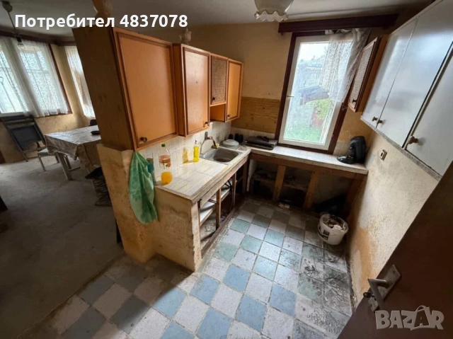 Продава се вила с голям двор в с. Полковник Минково, обл. Добрич, снимка 16 - Къщи - 54662013