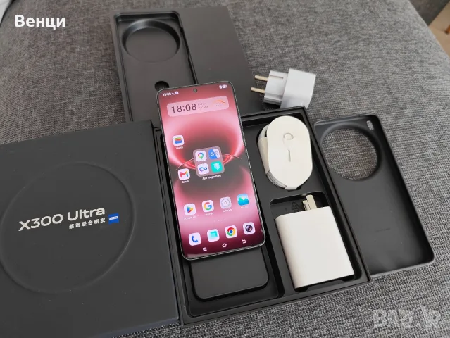Чисто нов смартфон Vivo X300 Ultra 16/512GB Black,всичко от снимките е налично, снимка 3 - Други - 55404802