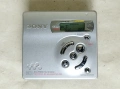 Записващ Мини Диск MiniDisc WALKMAN - Sony MZ-R501, снимка 2