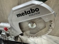Потапящ герунг циркуляр Metabo KGS 216 M PCL 1500 W 216 мм, снимка 2