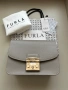 Дамска чанта Furla Metropolis 21см в сив цвят, снимка 1