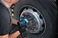 Bosch GDS 18V-1050 H 1700Nm 18V Ударен гайковерт Professional SOLO Нов, снимка 3