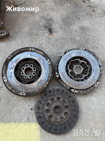 Маховик БМВ , снимка 2 - Части - 54324612