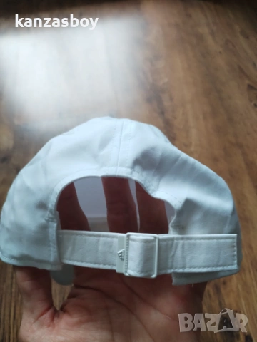 adidas - страхотна шапка КАТО НОВА, снимка 7 - Шапки - 54358727