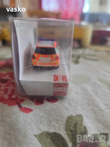 BUSCH 1:87MERCEDES GLK, снимка 3 - Колекции - 54376896