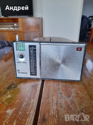 Старо радио,радиоприемник Hitachi