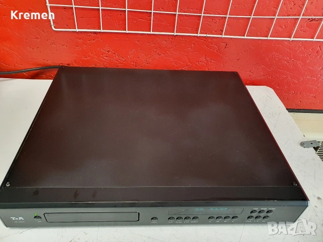 CD T+A CD 1230R, снимка 3 - Ресийвъри, усилватели, смесителни пултове - 55019085