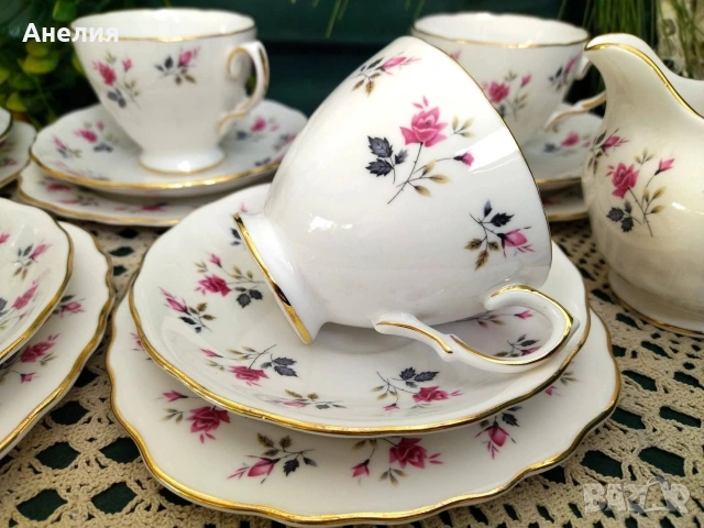 Royal Osborne England сетове и плато, снимка 2 - Чаши - 54598133