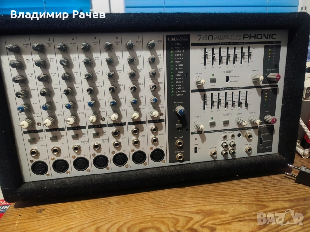phonic 740 powerpod deluxe 2x220w powered mixer