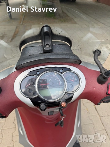 Продавам Piaggio Beverly 350st, снимка 7 - Мотоциклети и мототехника - 54505773