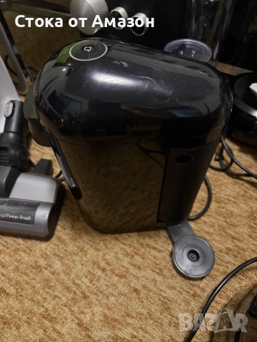 Кафе машина на Nespresso! Липсват казанче за вода и поставка за чаши! Работеща!, снимка 3 - Кафемашини - 54078693