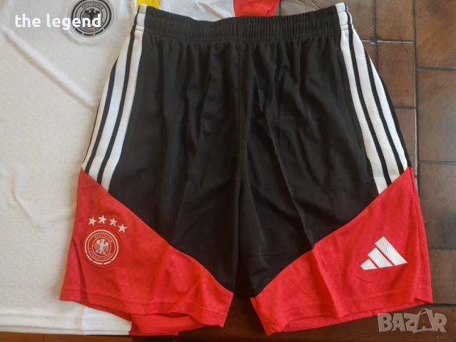 Adidas Germany, снимка 8 - Спортни дрехи, екипи - 55096459