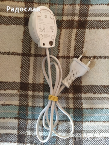 BRAUN зарядно за четка за зъби , снимка 2 - Други - 54229813