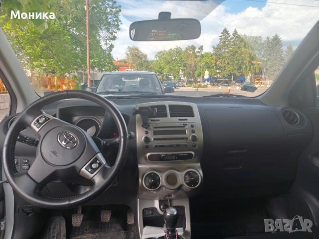 Toyota Urban Cruiser , снимка 7 - Автомобили и джипове - 54637035