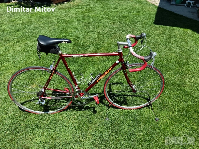 Шосеен велосипед GIANT PELOTON 7200