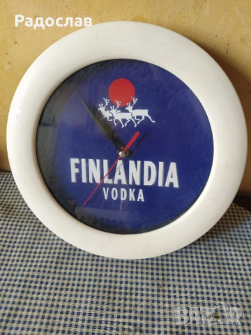 стенен часовник Vodka Finlandia