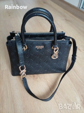 Дамска чанта Guess, снимка 3 - Чанти - 54522288
