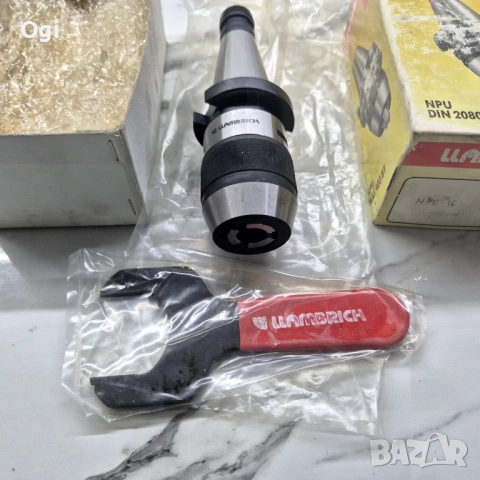 Самозатягащ патронник LLAMBRICH, снимка 3 - Стругове - 38227822