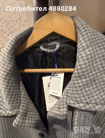 Преходно зимно палто Vermont на Jack & Jones в сив цвят. Размер - L, снимка 5 - Палта - 55251021