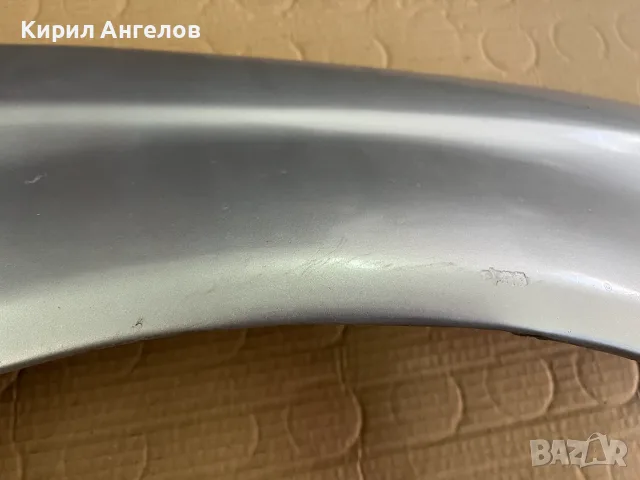 Десен калник за Honda Civic 6 Хечбек, снимка 4 - Части - 55544735