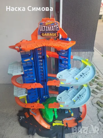 Детска писта Hot Wheels , снимка 2 - Коли, камиони, мотори, писти - 55339653