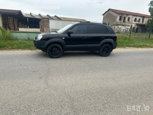 Hyundai Tucson 2.0 CRDi, снимка 3 - Автомобили и джипове - 55279089
