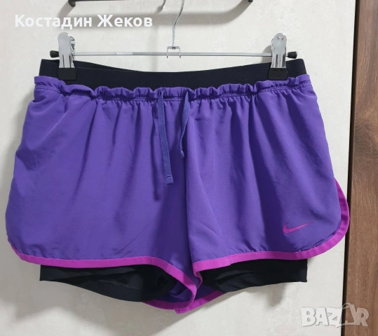 Дамски оригинални къси панталонки със клинче. Nike DRI FIT 