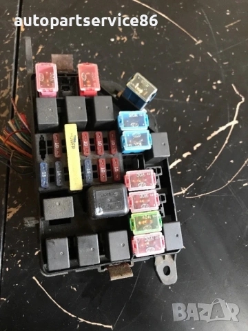 Кутия с предпазители за Hyundai Coupe 1.6 16V (2000) 91211-29000