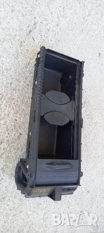 Поставка за чаши Honda Civic VIII, снимка 2 - Части - 54990612