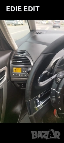 Citroen grand C4 Picasso 7 местен 1.6 HDI 2009 обслужен перфектно състояние , снимка 11 - Автомобили и джипове - 54509335
