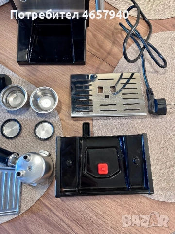 Кафемашина DeLonghi ECP35.31, снимка 7 - Кафемашини - 54461469