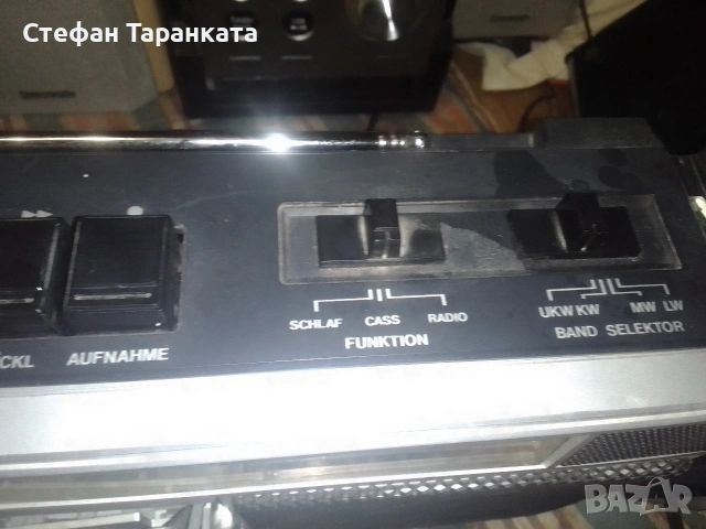 радио касетофон работи си на радио , снимка 5 - Радиокасетофони, транзистори - 55272259