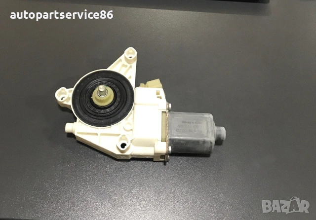 Моторче за стъклоповдигач на предна дясна врата за Mercedes ML W164 (2006-2011) A2518200842 / 997081, снимка 3 - Части - 55206901