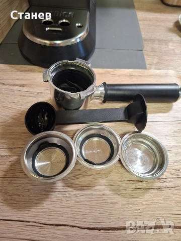 Продавам нова, гаранциoннакафеварка Delonghi Debica ES685.BK EX:4, снимка 3 - Кафемашини - 55140641