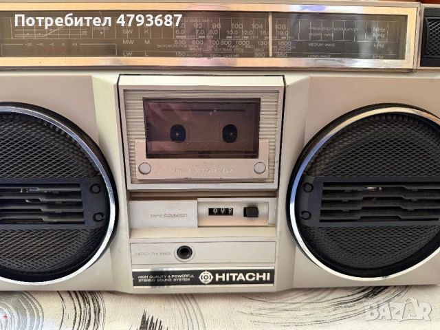 Касетофон Hitachi, снимка 3 - Радиокасетофони, транзистори - 54258060