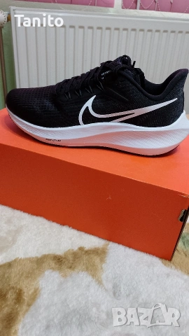 Нови дамски маратонки Nike Air Zoom Pegasus, снимка 4 - Маратонки - 54652989