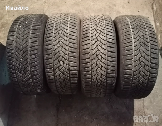 Продавам 4 броя зимни гуми 215.50.17 на 1 сезон дот 2021 Goodyear 