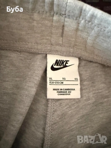 Детски къси панталони Nike tech fleece, снимка 3 - Детски къси панталони - 54634311