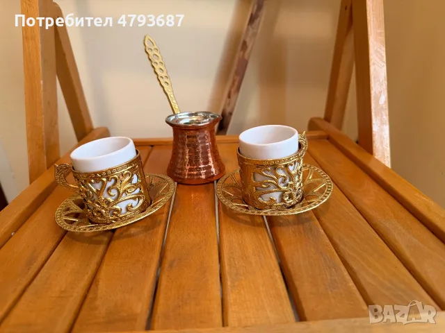 Традиционен гръцки комплект