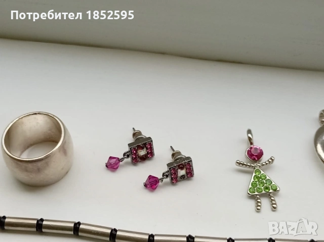 Vintage лот от обеци, висулки и др., снимка 2 - Колиета, медальони, синджири - 54721346