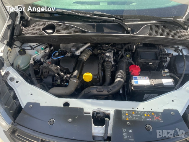 Dacia Lodgy 1,5D 7м, снимка 6 - Автомобили и джипове - 54777279