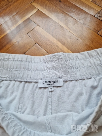 Страхотни мъжки къси панталони CALVIN KLEIN размер L , снимка 4 - Къси панталони - 55005752