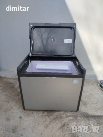 Хладилник FUN CAMP KB7147A -12/220 V- GAS, снимка 13 - Хладилни чанти - 54143723