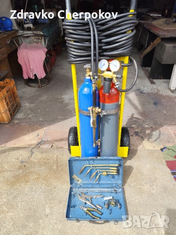 Мобилен оксижен 2х8литра бутилки 