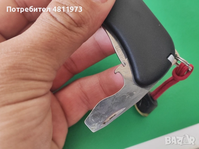 Джобен нож victorinox picknicker с калъф, снимка 7 - Ножове - 54515458