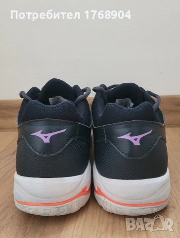 Като нови!Маратонки Mizuno-38 номер, снимка 4 - Маратонки - 44969398