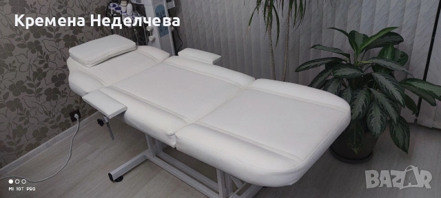 Козметична кушетка