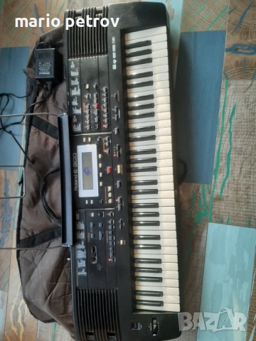 Продавам синтезатор ROLAND E-300 Цена-180 Евро, снимка 2 - Синтезатори - 54072832